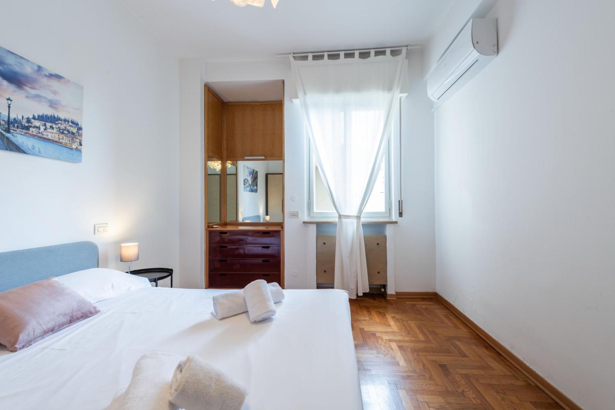 Riverview Luxury Flat Верона Екстер'єр фото